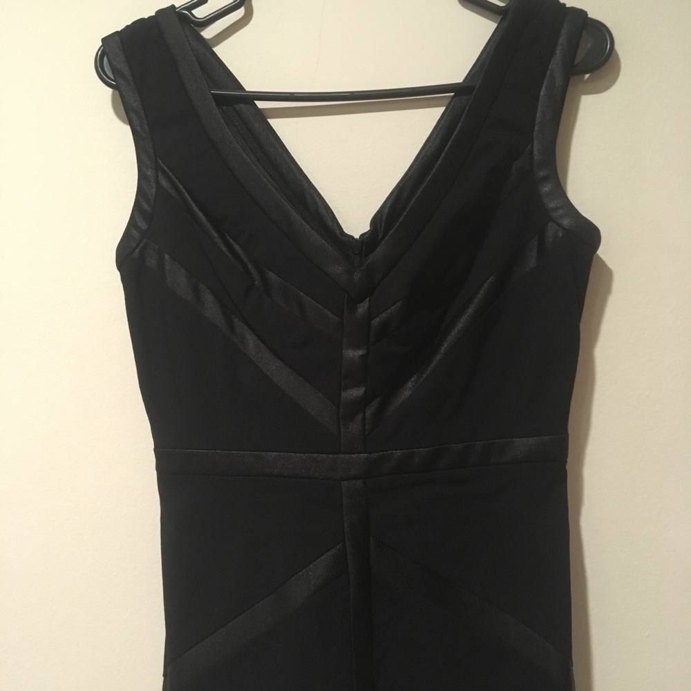 (4 for $20 - bundle for deal) Black flattering satin stripe dress - Picture 3 of 5